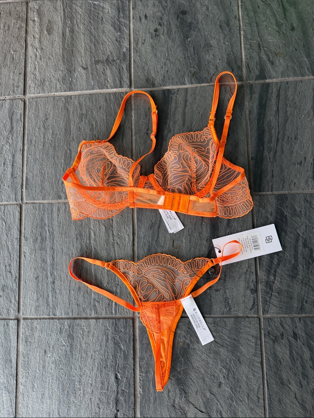 Bluebella Set! Leliana Embroidered Plunge Bra + Thong in Orange Peel - Picture 10 of 10